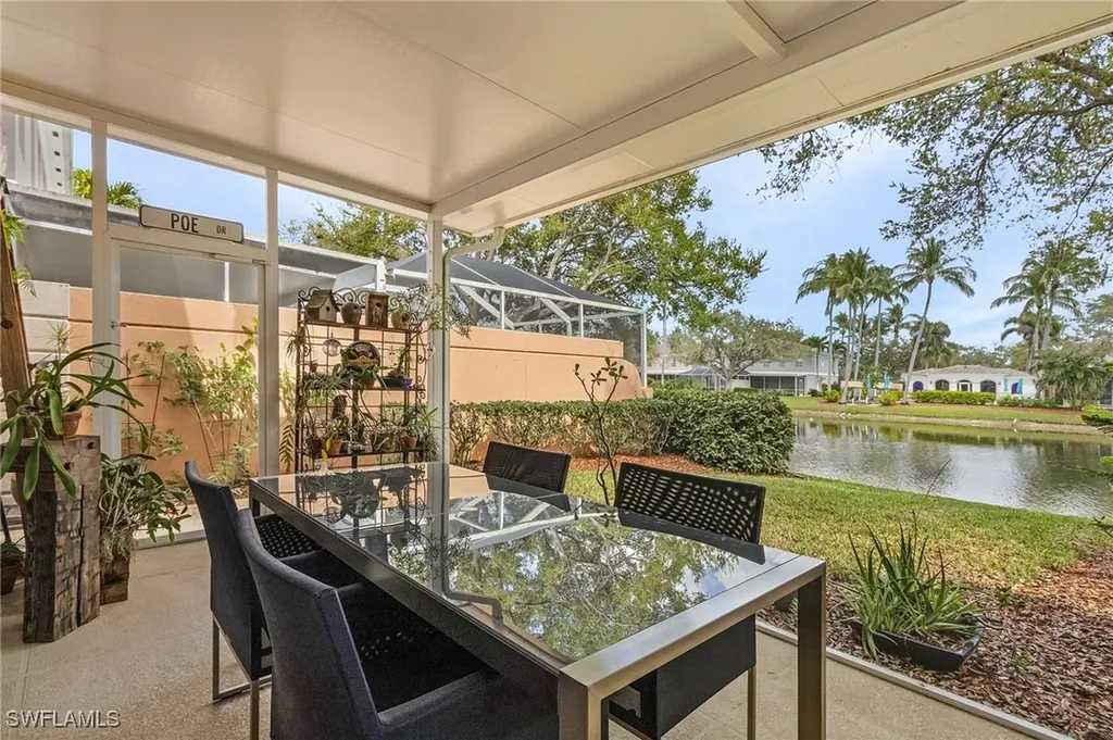 5677 Cove Circle Naples FL 34119