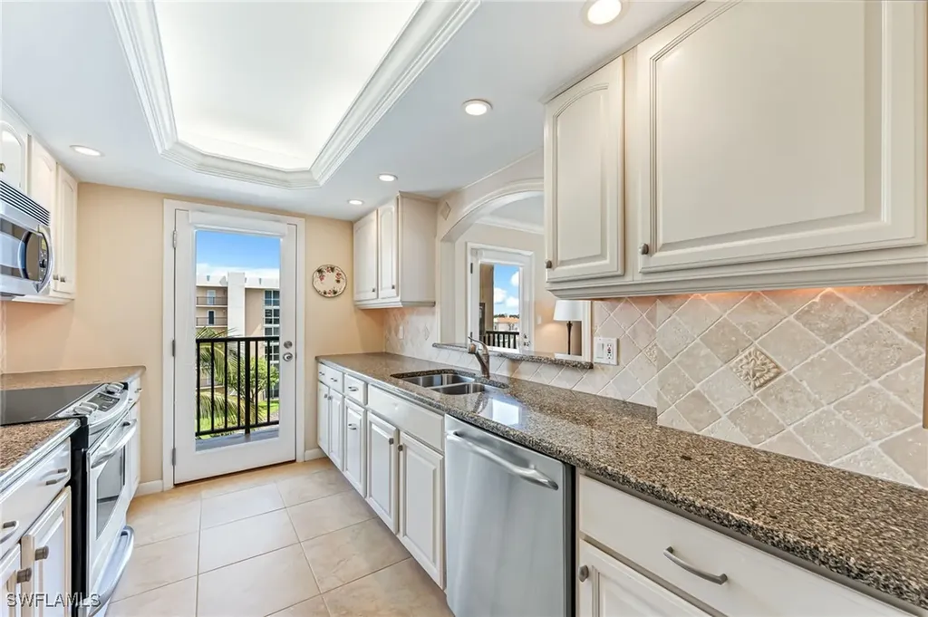 3500 Gulf Shore Boulevard N Naples FL 34103