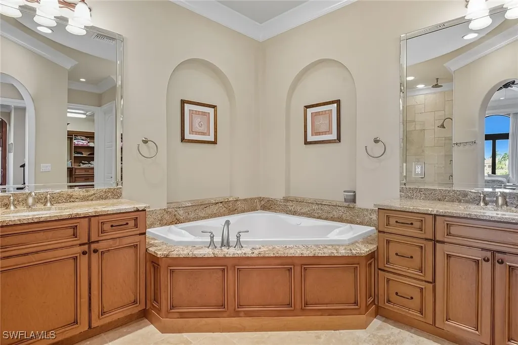 1850 Apataki Court Marco Island FL 34145