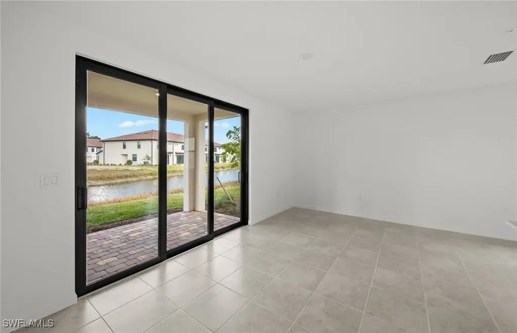 1636 Lake Jessup Circle Cape Coral FL 33909