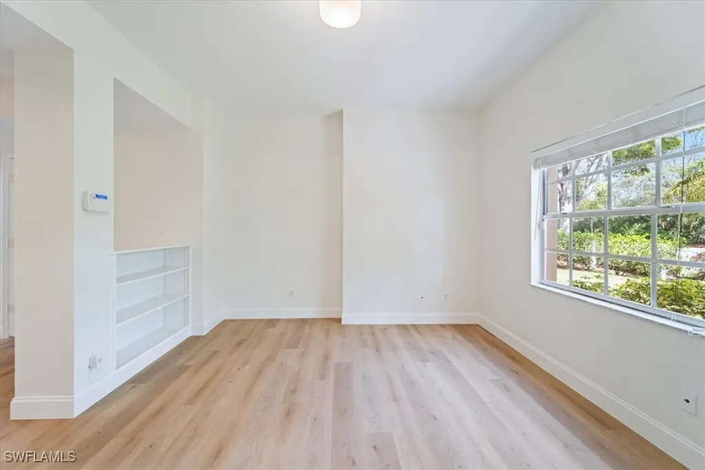 2868 Aintree Lane Naples FL 34112