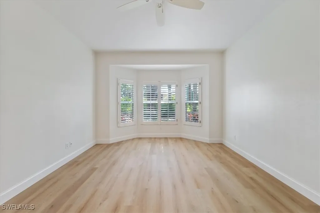 2868 Aintree Lane Naples FL 34112