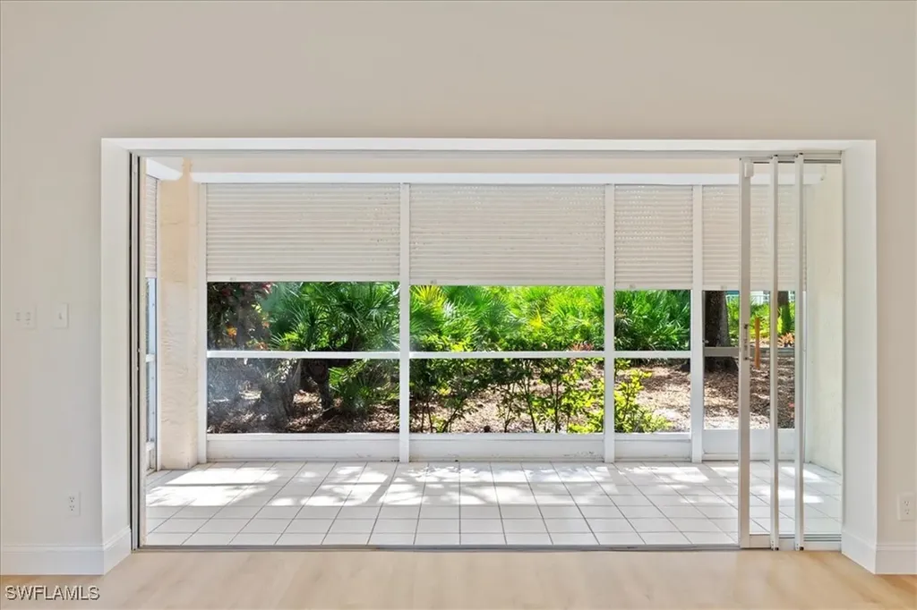 2868 Aintree Lane Naples FL 34112