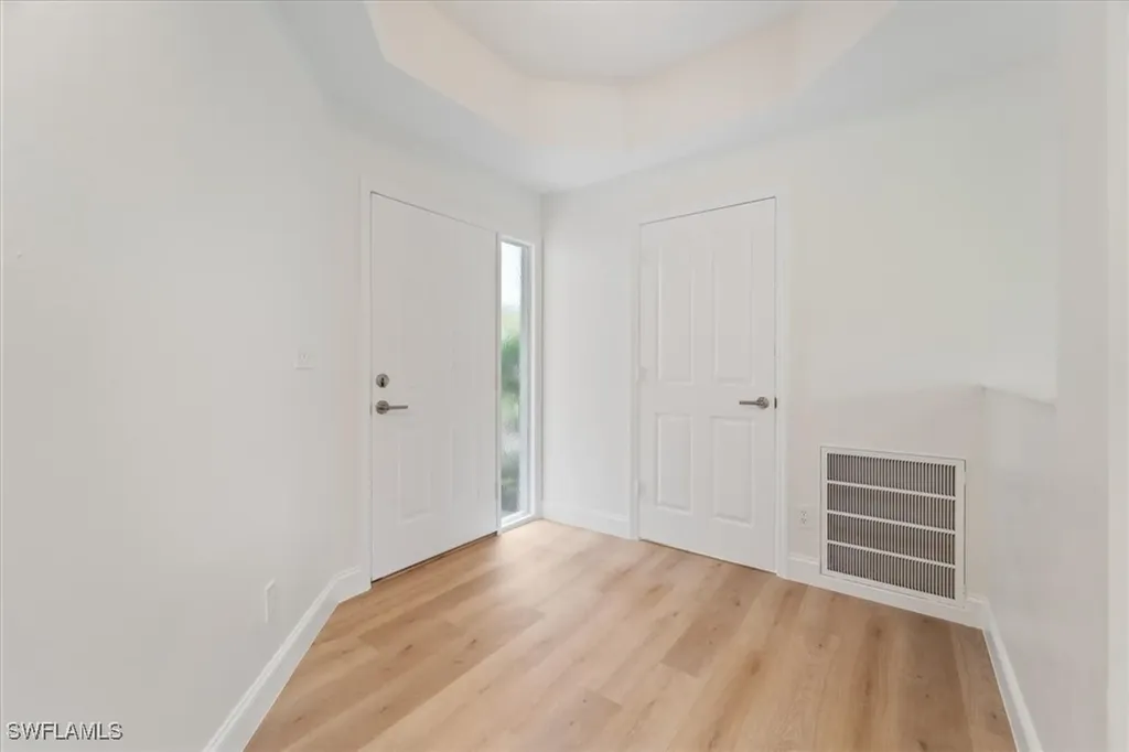 2868 Aintree Lane Naples FL 34112