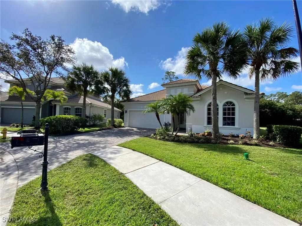 15590 Vallecas Lane Naples FL 34110