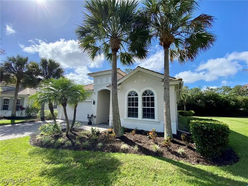 15590 Vallecas Lane Naples FL 34110