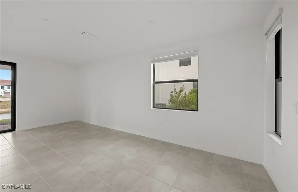 1622 Lake Jessup Circle Cape Coral FL 33909