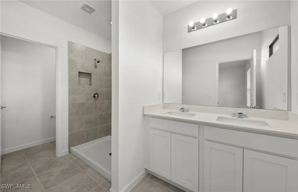 1622 Lake Jessup Circle Cape Coral FL 33909