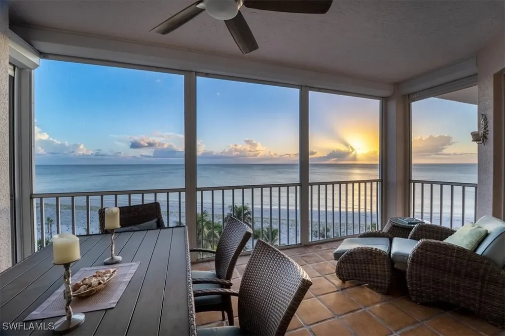 Bonita Springs FL, 263 Barefoot Beach Boulevard, Unit 605