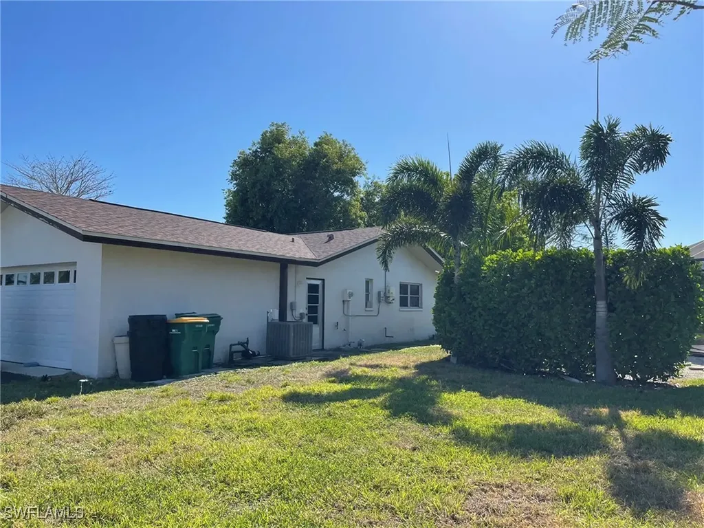 547 Eastwood Drive Naples FL 34110