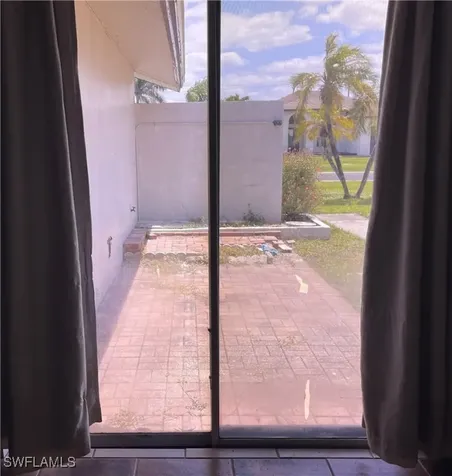547 Eastwood Drive Naples FL 34110
