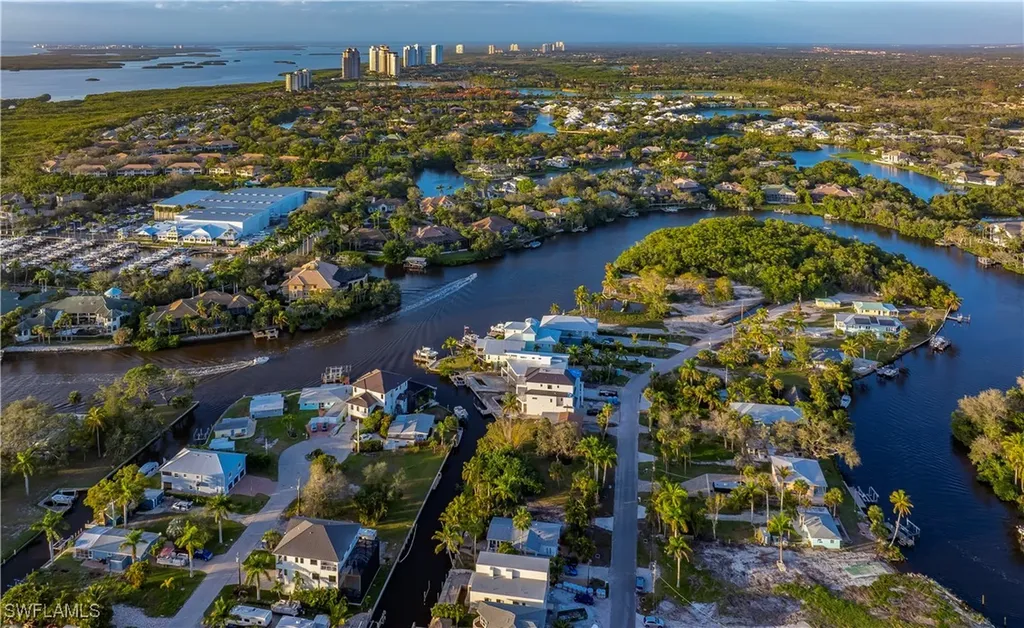 27563 Big Bend Road Bonita Springs FL 34134