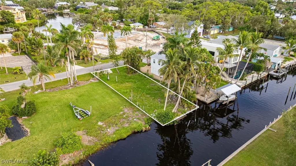 27563 Big Bend Road Bonita Springs FL 34134