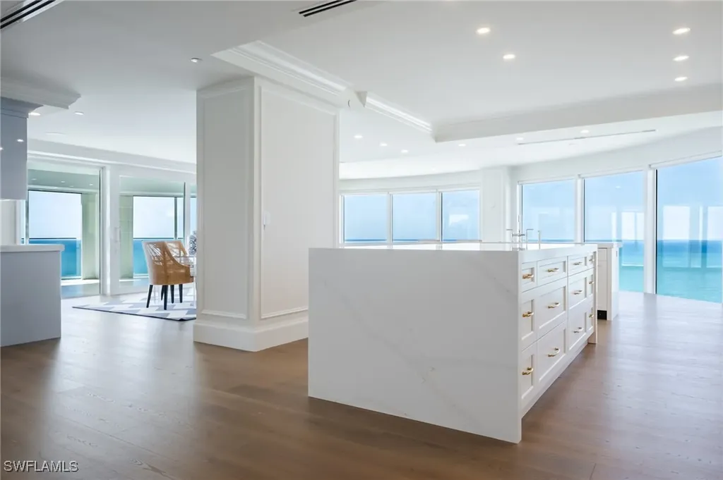 4601 Gulf Shore Boulevard N Naples FL 34103