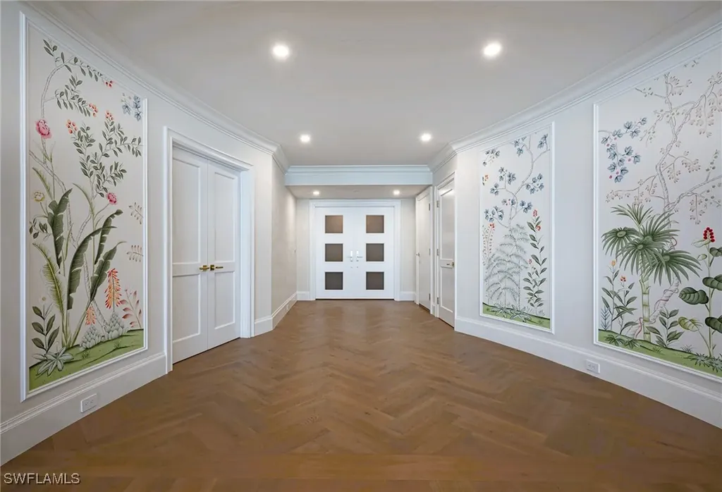 4601 Gulf Shore Boulevard N Naples FL 34103