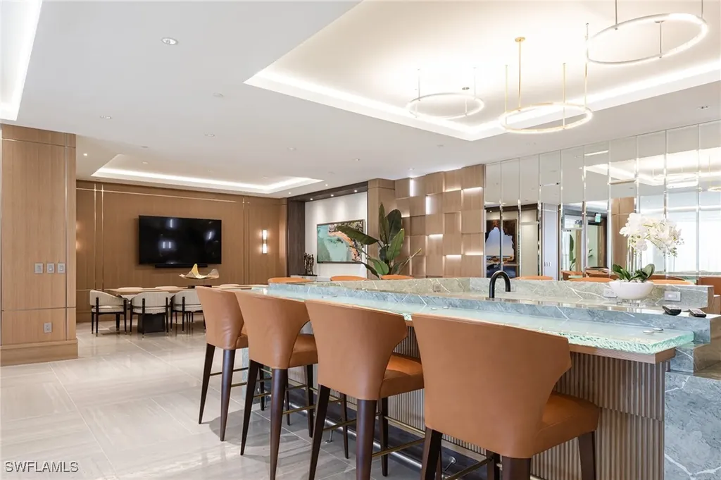 4601 Gulf Shore Boulevard N Naples FL 34103