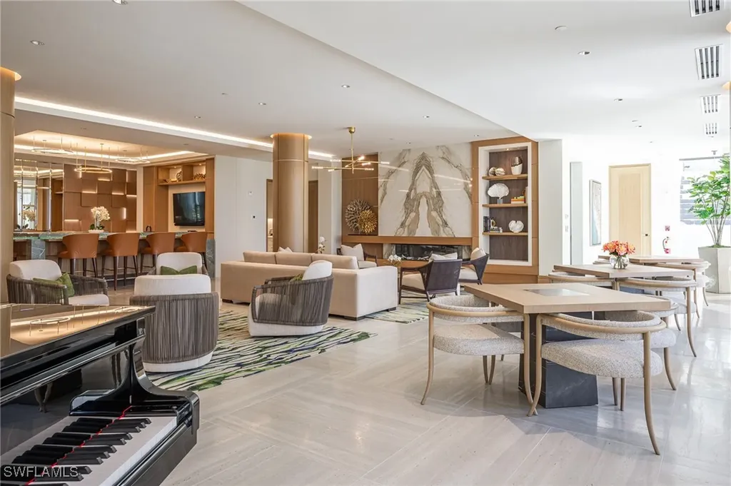 4601 Gulf Shore Boulevard N Naples FL 34103