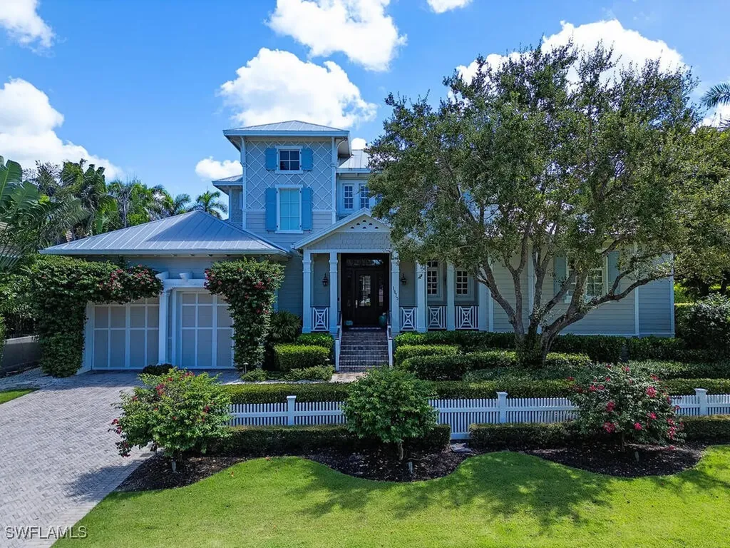 1975 Gulf Shore Boulevard S Naples FL 34102