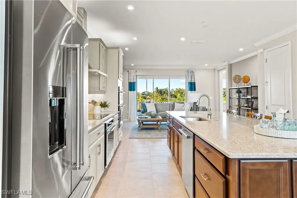 4596 Arboretum Circle Naples FL 34112