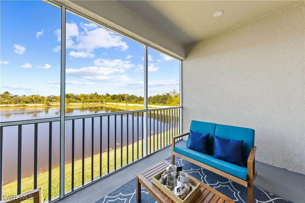 4596 Arboretum Circle Naples FL 34112