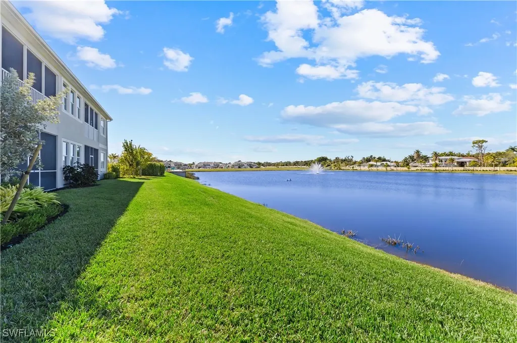 4596 Arboretum Circle Naples FL 34112