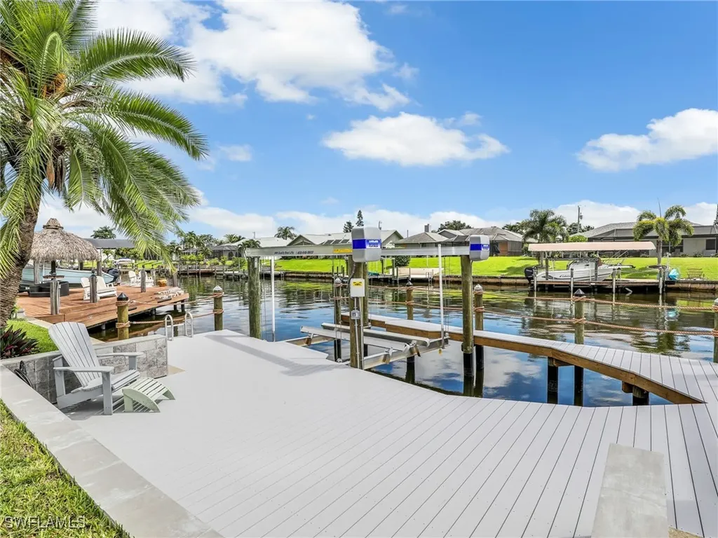 1927 SE 10th Avenue Cape Coral FL 33990