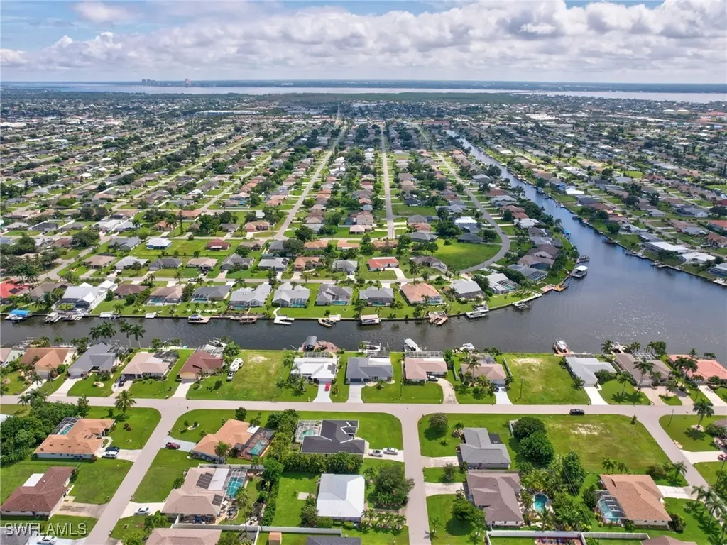 1927 SE 10th Avenue Cape Coral FL 33990
