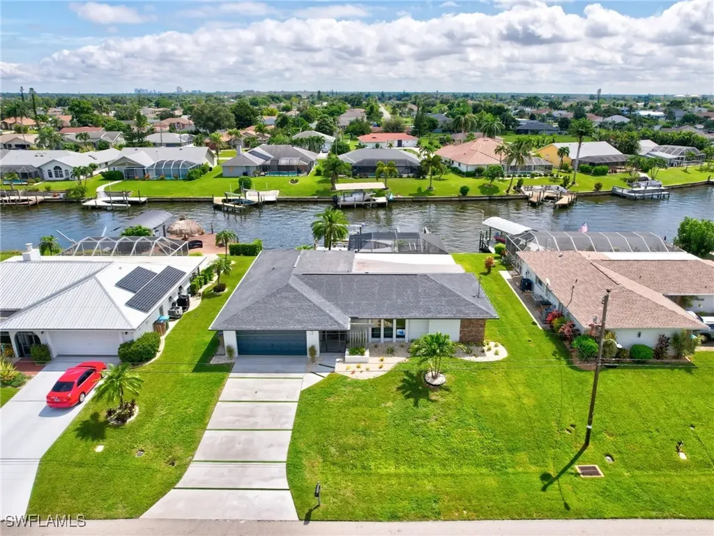 1927 SE 10th Avenue Cape Coral FL 33990