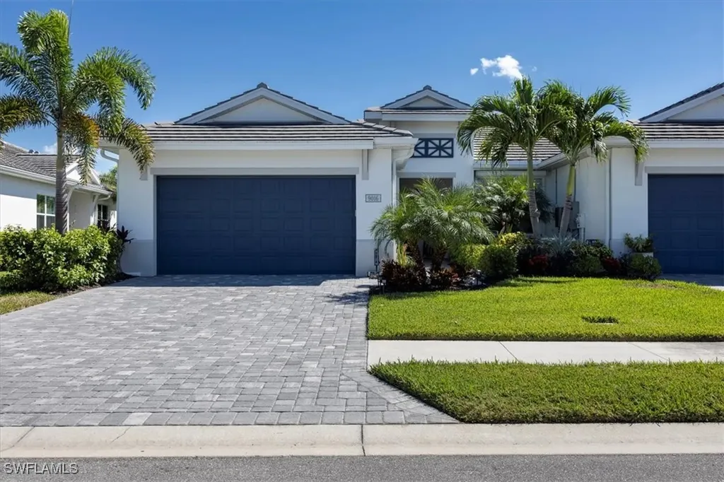9016 Saint Lucia Drive Naples FL 34114