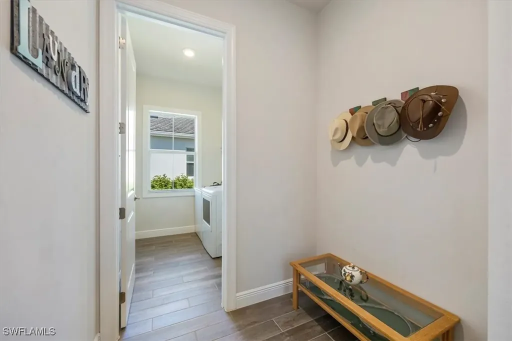 9016 Saint Lucia Drive Naples FL 34114