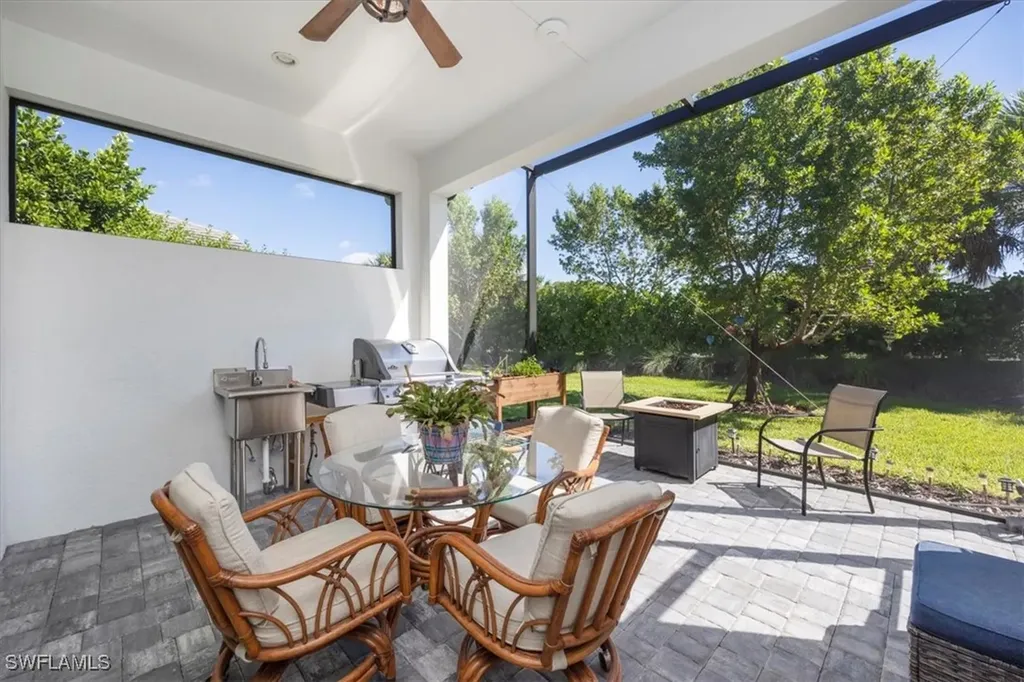 9016 Saint Lucia Drive Naples FL 34114