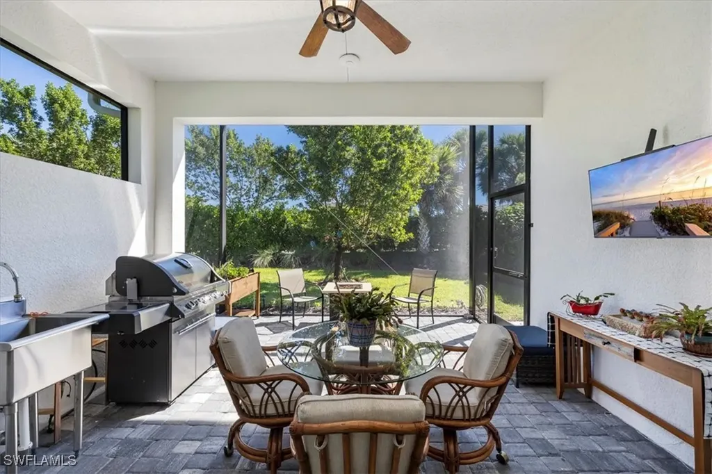 9016 Saint Lucia Drive Naples FL 34114