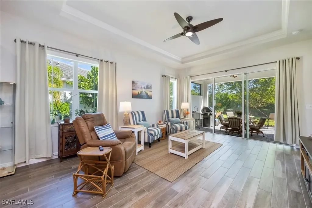 9016 Saint Lucia Drive Naples FL 34114