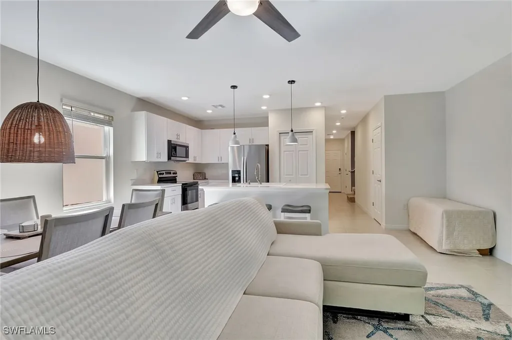 15489 Wildflower Circle Naples FL 34119