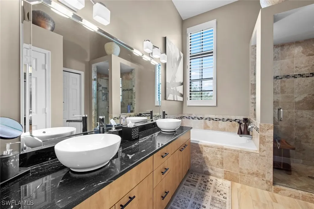 27031 Oakwood Lake Drive Bonita Springs FL 34134