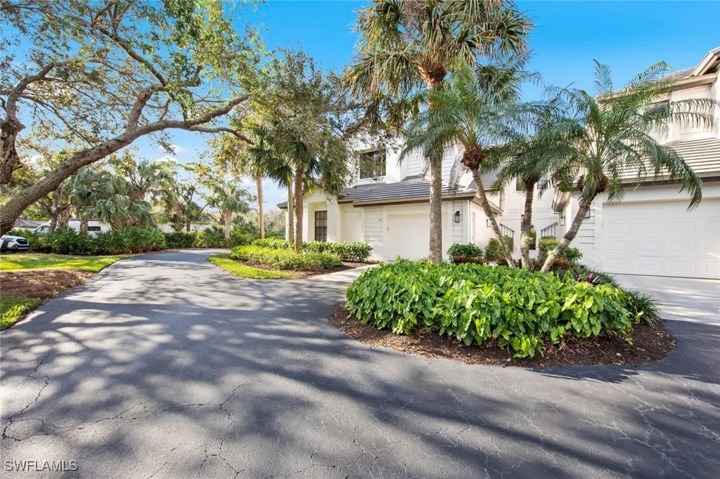 27031 Oakwood Lake Drive Bonita Springs FL 34134