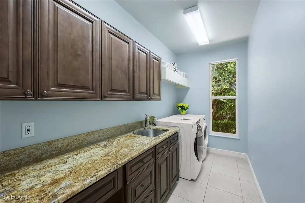 12531 Colliers Reserve Drive Naples FL 34110