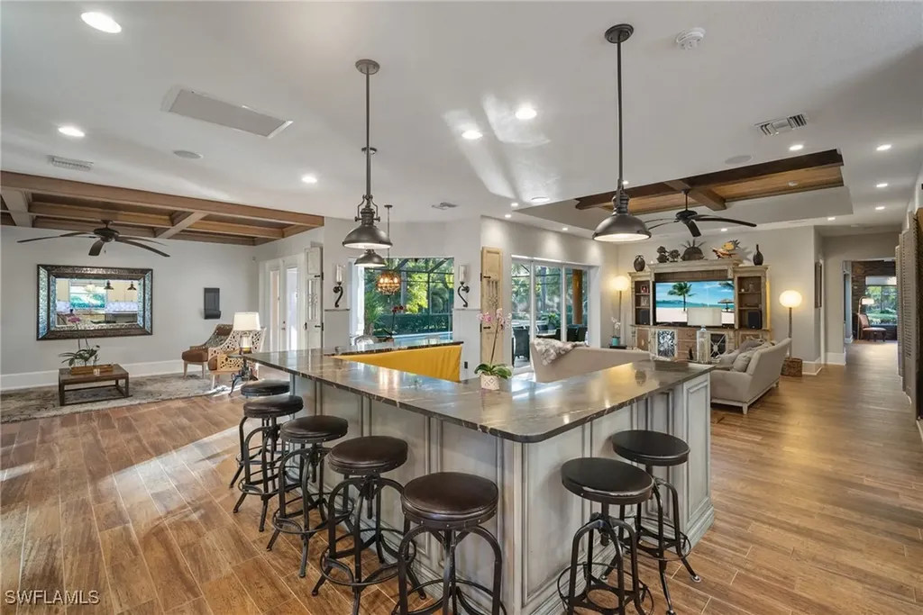 1805 Heritage Trail Naples FL 34112