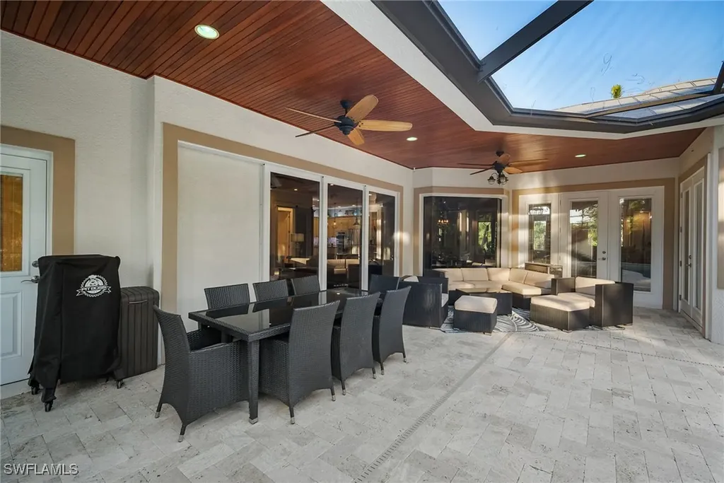 1805 Heritage Trail Naples FL 34112