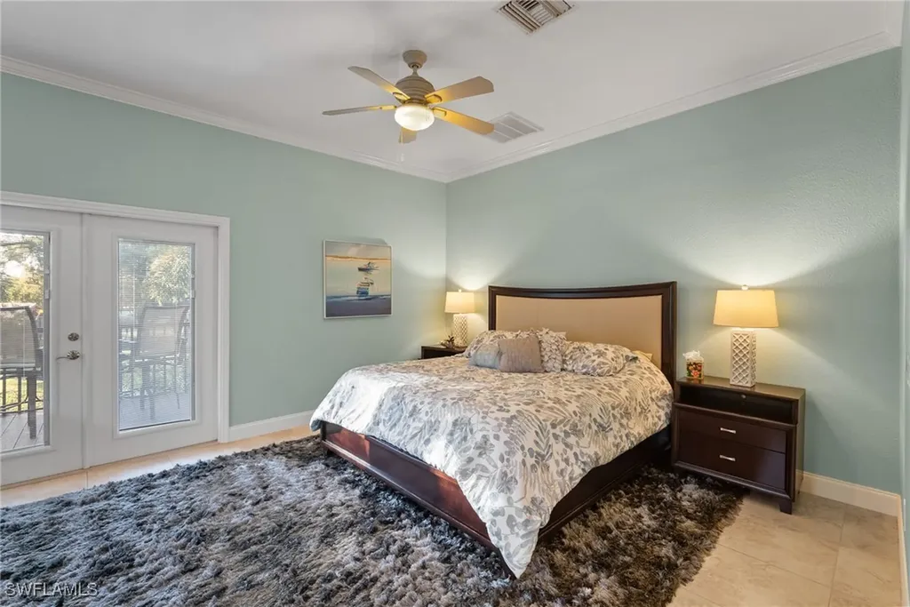 1805 Heritage Trail Naples FL 34112
