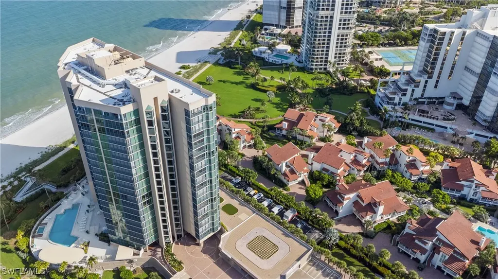 4651 Gulf Shore Boulevard N Naples FL 34103