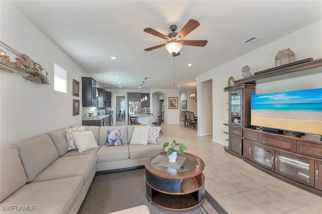 20091 Tavernier Drive Estero FL 33928