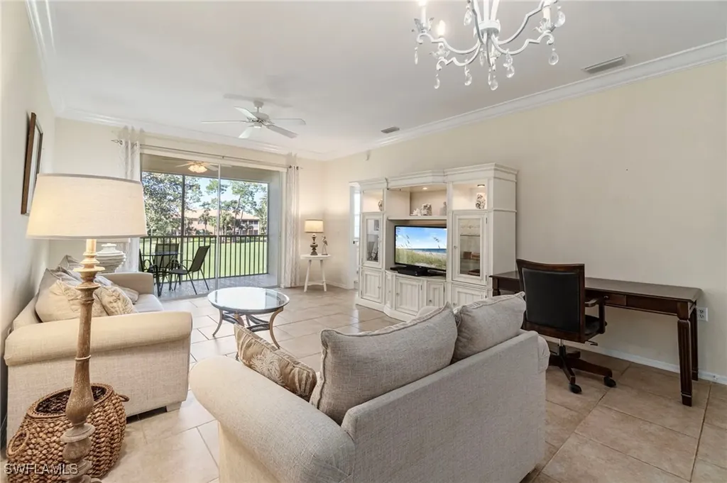 3965 Bishopwood Court E Naples FL 34114