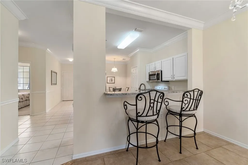 3965 Bishopwood Court E Naples FL 34114