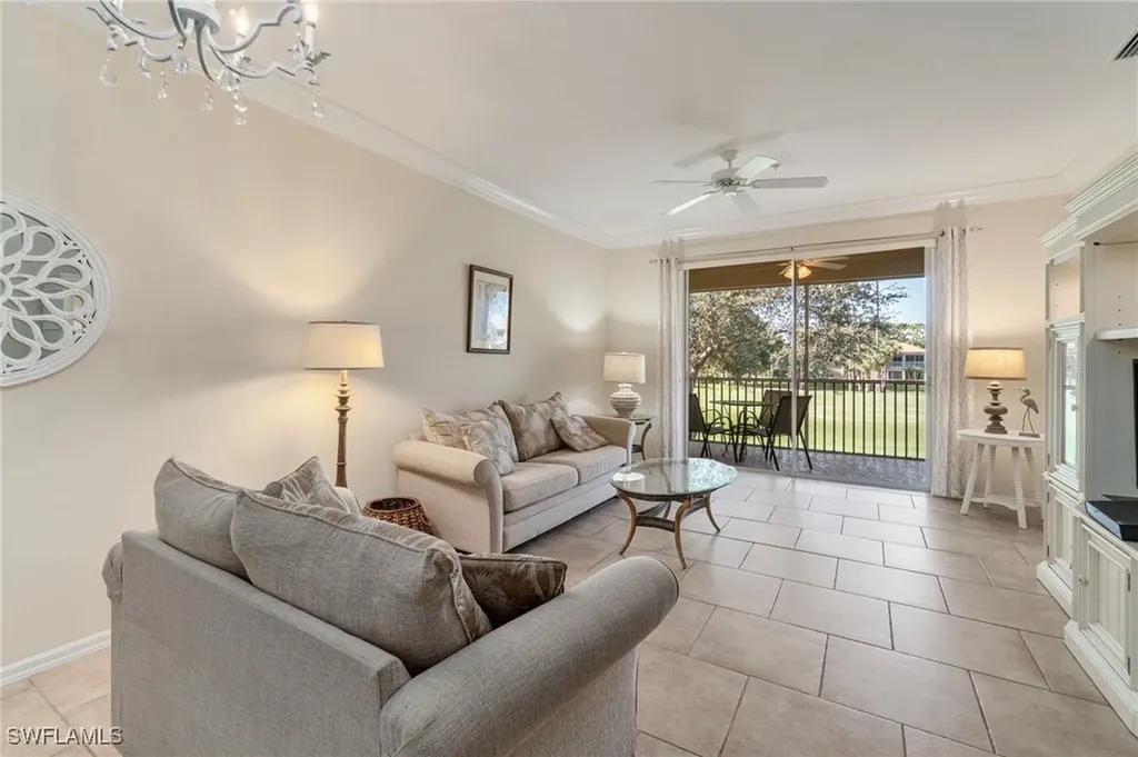 3965 Bishopwood Court E Naples FL 34114