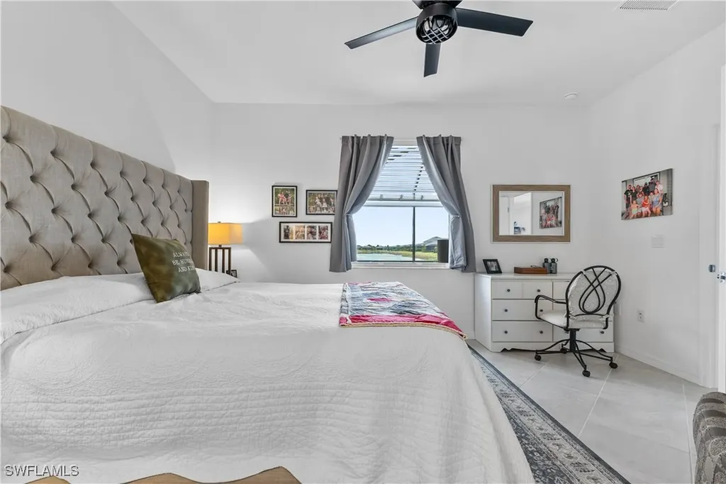 2656 Vine Avenue Naples FL 34120