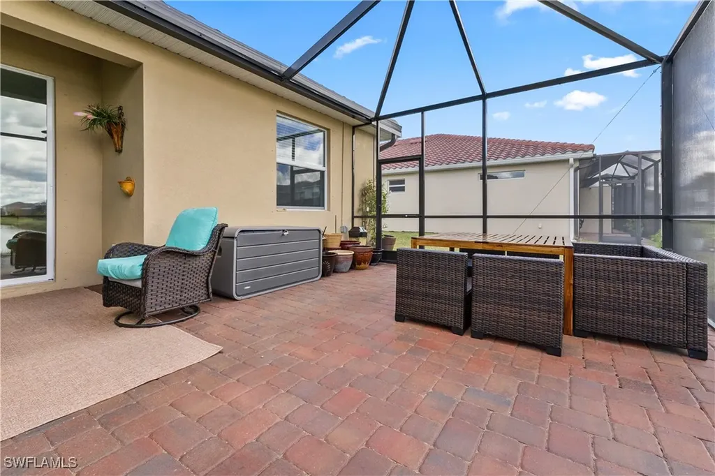 2656 Vine Avenue Naples FL 34120