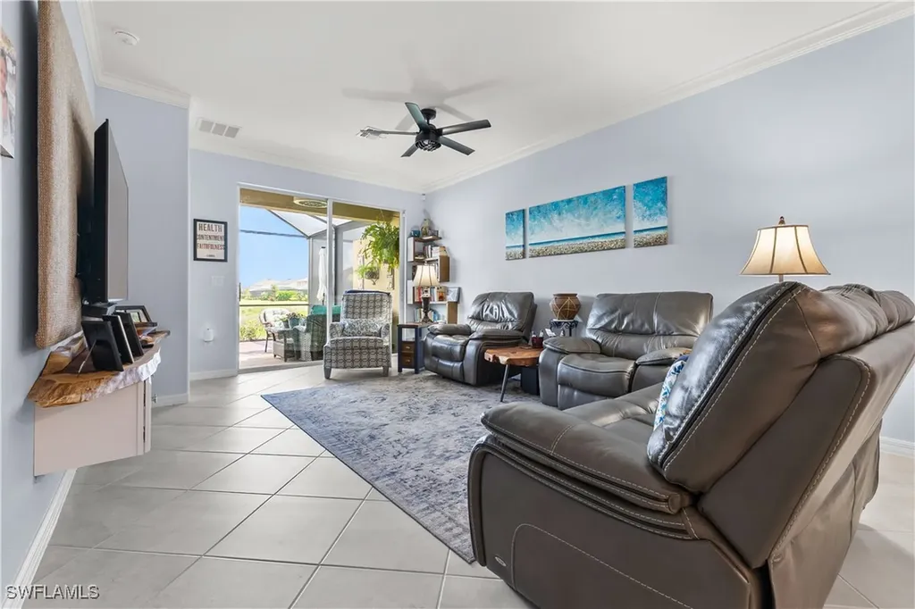 2656 Vine Avenue Naples FL 34120