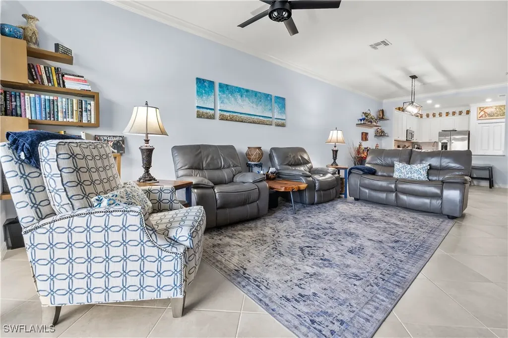 2656 Vine Avenue Naples FL 34120