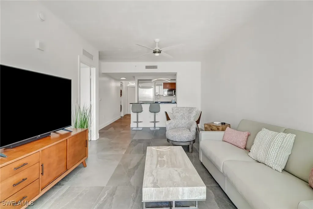 3000 Oasis Grand Boulevard Fort Myers FL 33916